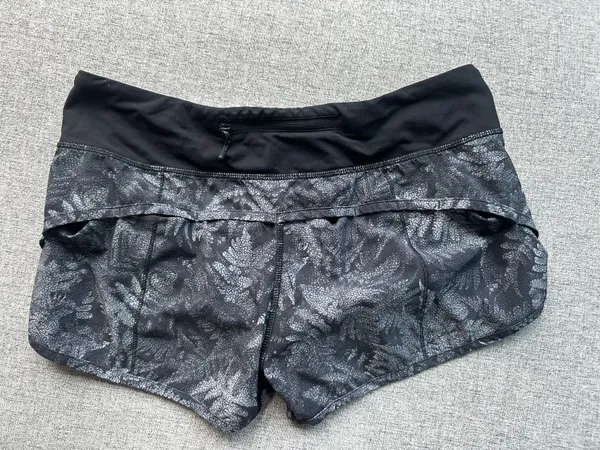 Shorts - Image 2