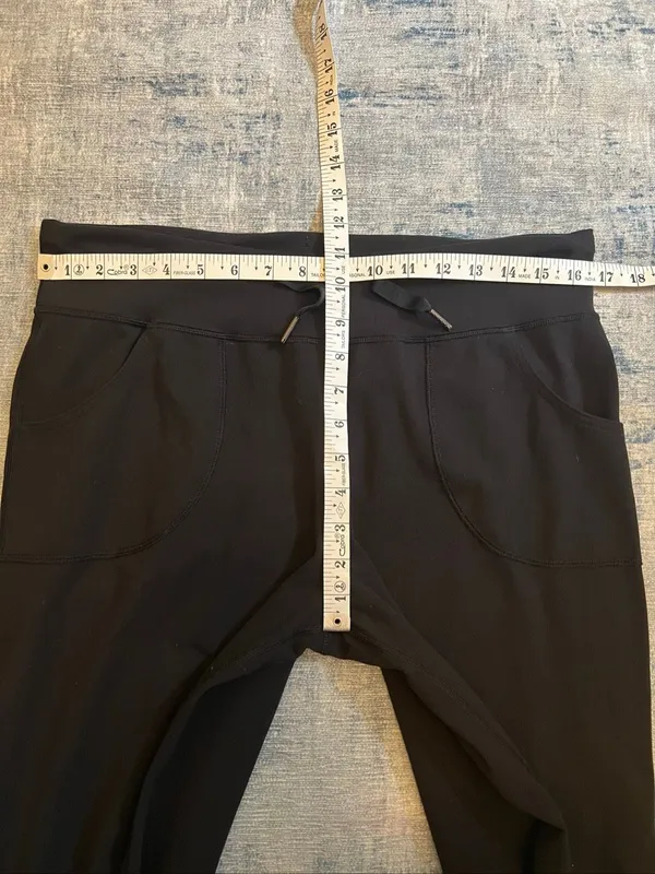 Lululemon Black Wide Leg Still Pants Size 8 Short (29" Inseam) - Image 5