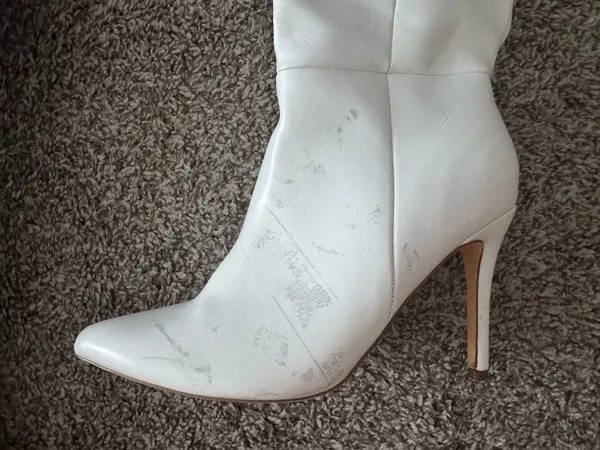 White Boots Stiletto Size 9 - Image 3