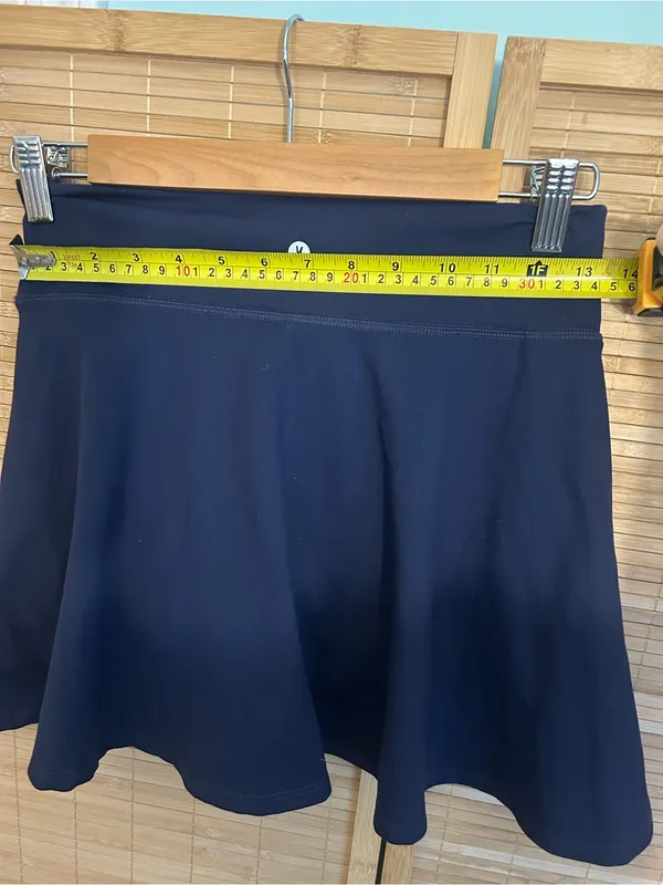 Yitty navy blue Women's Athletic skirt skirt pickleball tennis woman’s small - Image 6