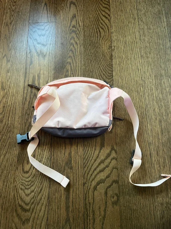 North Face Belt Bag - Image 2