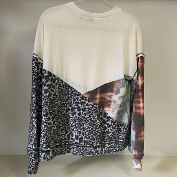New Rae Mode lightweight sweater large - Image 3