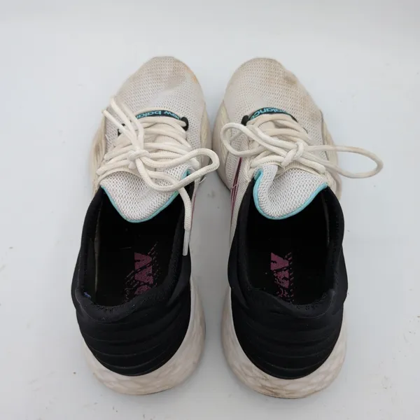 New Balance Fresh Foam Roav Womens 11 Running Shoes White Black Pink WROAVWB - Image 6