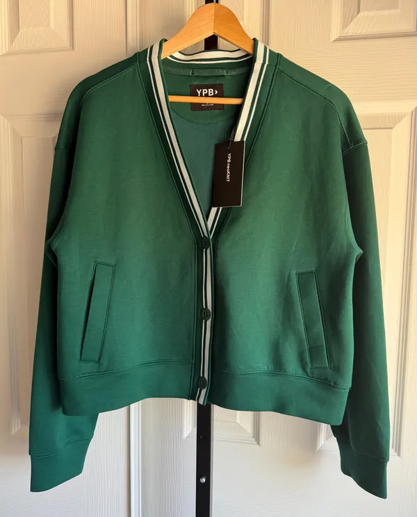 NWT Abercrombie & Fitch YPB Active Cardigan Sweater Green Women's Size: S - Image 2