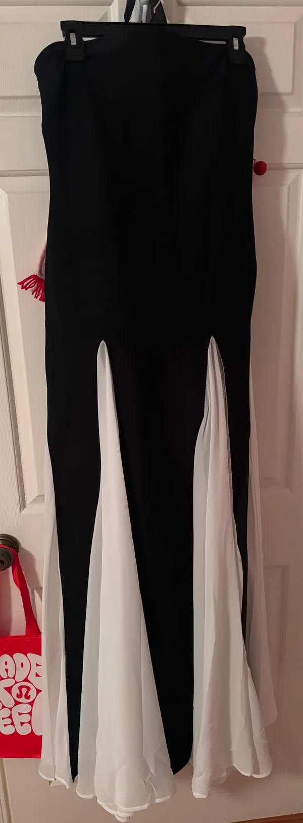 Abundance Dress Black Size L - Image 2