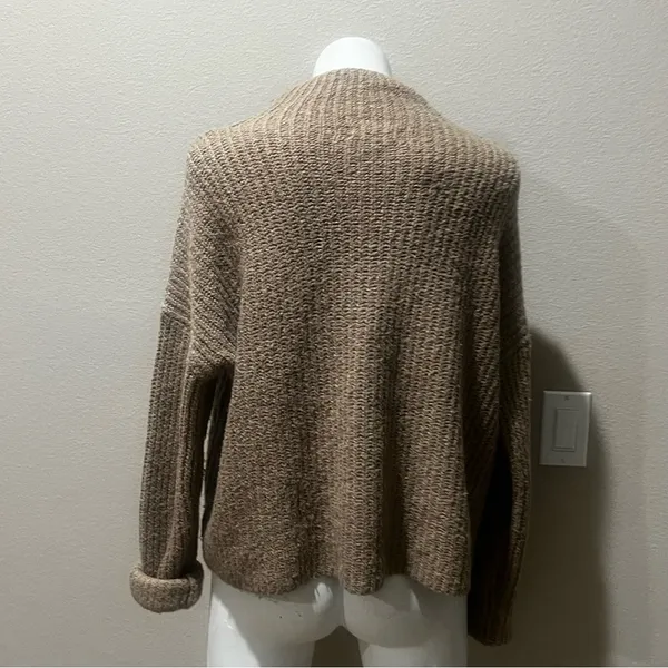 Anthropologie tan knit pullover sweater - Image 7