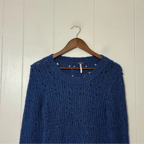 Free People Blue Open Knit Crewneck Sweater S Boho Slouchy Pointelle Pullover - Image 3