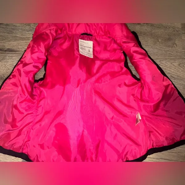 Aeropostale Hot Pink / Black Light Weight puffer vest S/P - Image 5