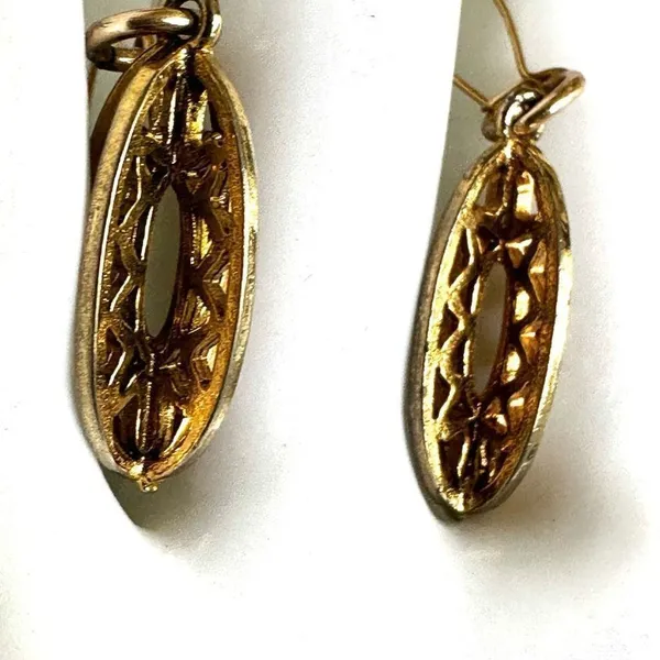 Gold tone vintage drop earrings - Image 5
