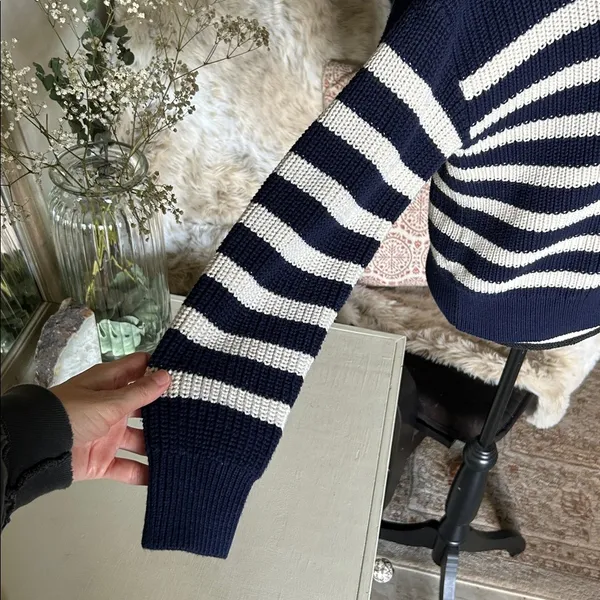 Gap shaker stitch Classic cotton navy white stripe nautical cardigan sweater M - Image 5