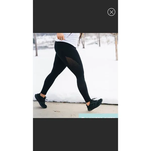 Zyia XL/XXL black cut-away athletic workout leggings - Image 2