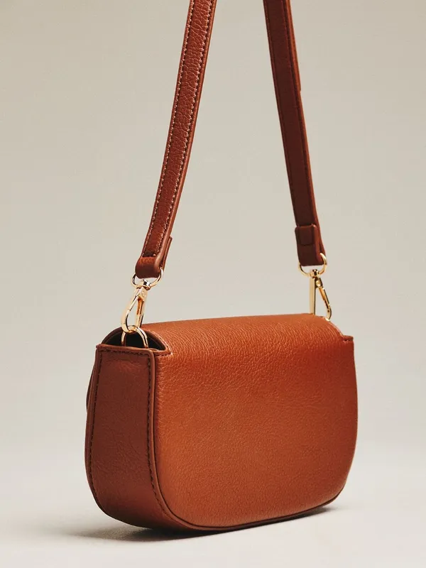 NWOT Maeve Embossed Saddle Shoulder Bag in Chestnut - Image 3