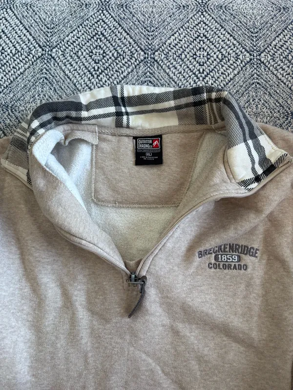 Breckenridge Quarter-Zip, Plaid Collar - Image 2