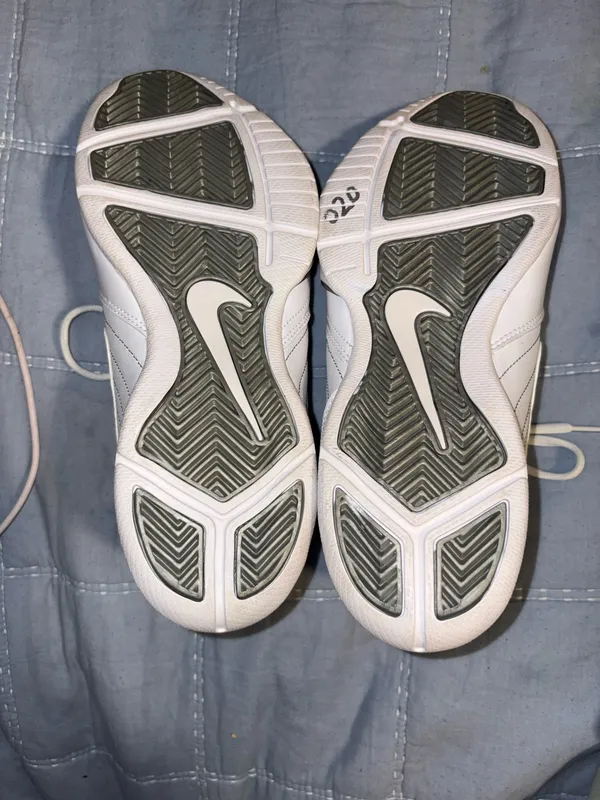Nike Air Baseline Low Women’s Size 9 White Silver Athletic Sneakers Basketball Training Shoes - Image 7