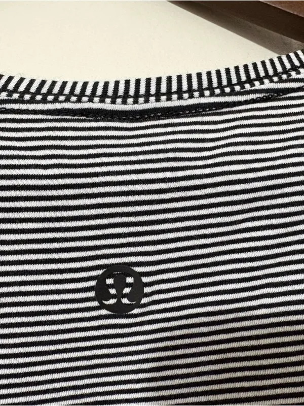 Lululemon Love Crew T-Shirt Black White Stripe Pima Cotton Size 4 - Image 7