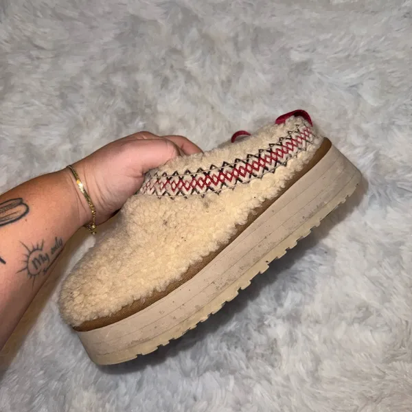 UGG Tazz Braid Platform Slippers Natural Women's Size 7 Fuzzy Fur Lined - Image 4