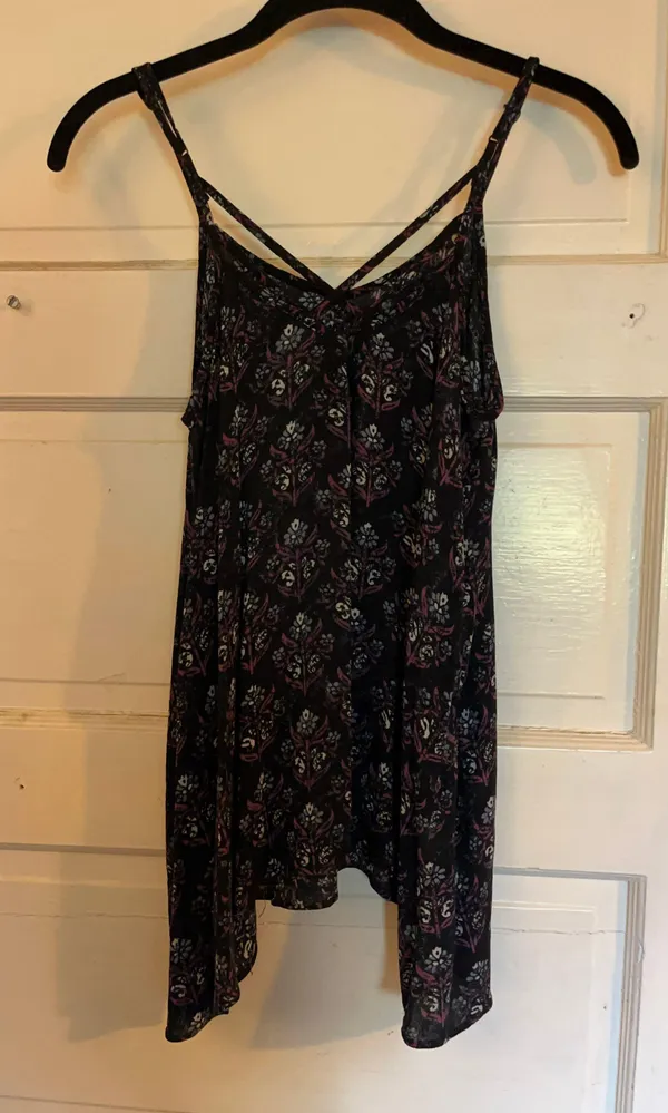 Target Floral Tank Top - Image 3
