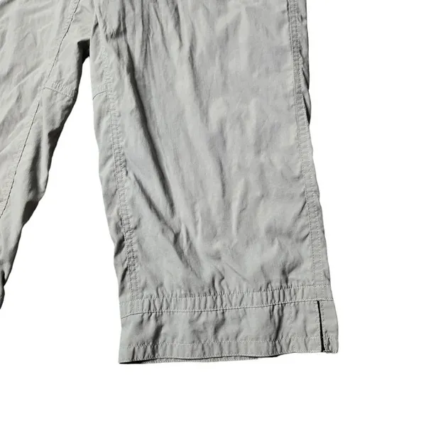 The North‎ Face Gray Capri Pants - Image 5