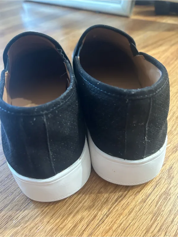 Women’s Steve Madden Gills Black Slip-On Casual Sneakers - NEW size 10 - Image 7