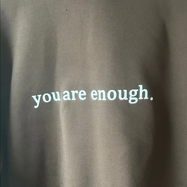 Brown “Dear Person Behind Me” sweatshirt - Image 3
