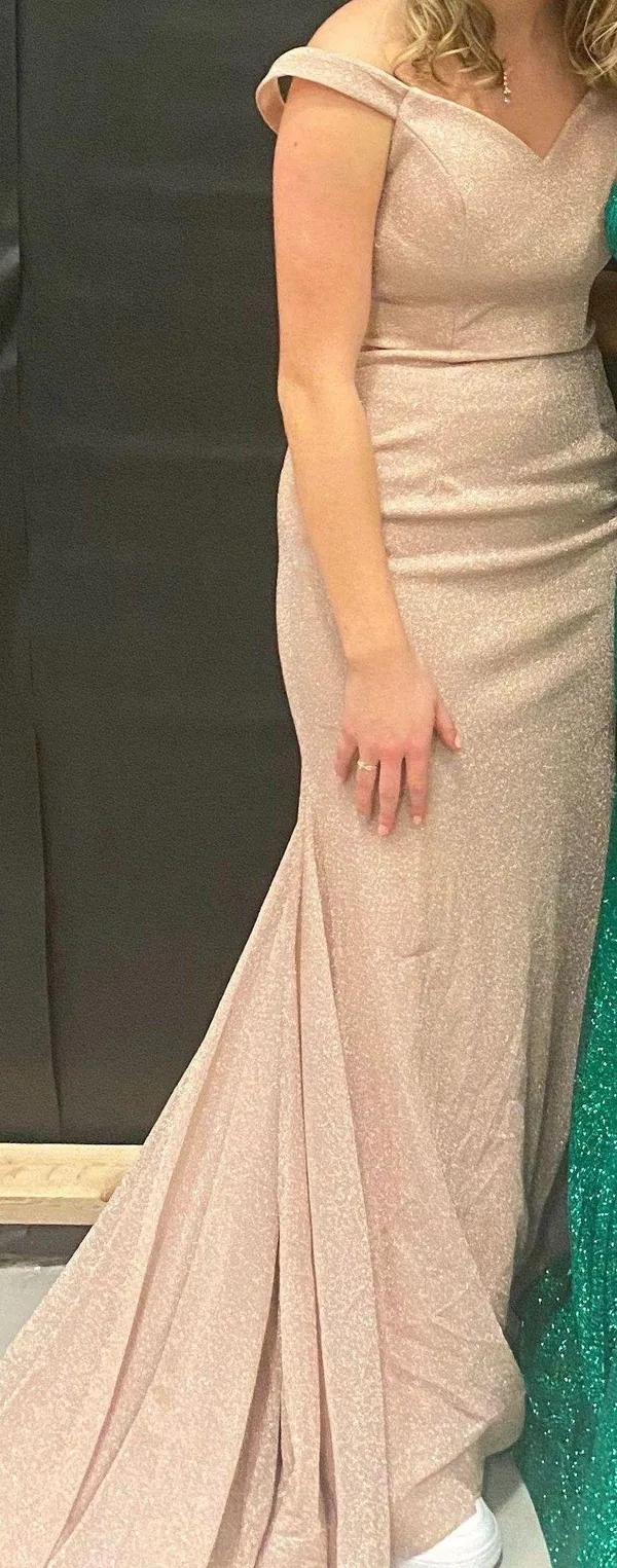 blush pink prom/formal dress Size 4 - Image 2