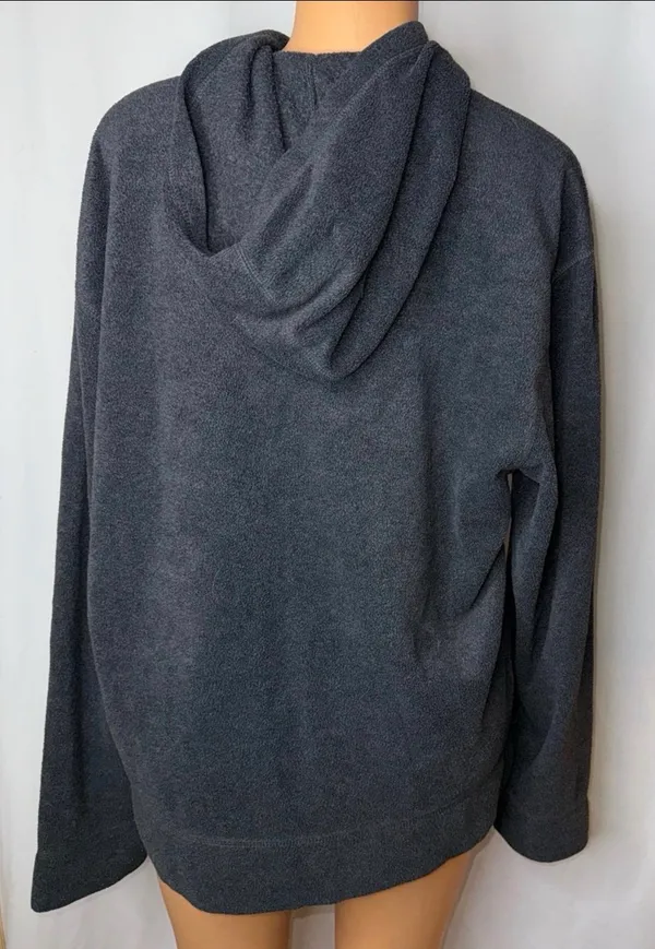 Old navy hoodie  - Image 3