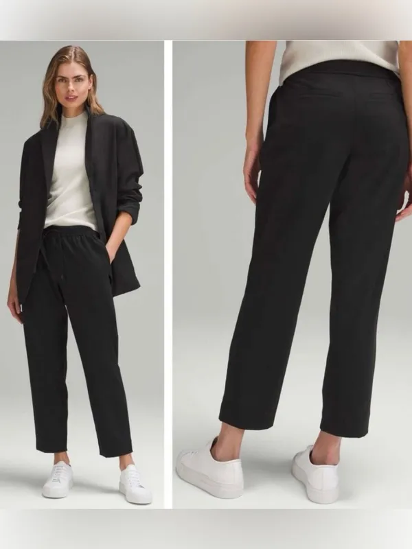 lululemon Black Tapered-Leg Mid-Rise Pant 7/8 Length *Luxtreme Size Medium - Image 2