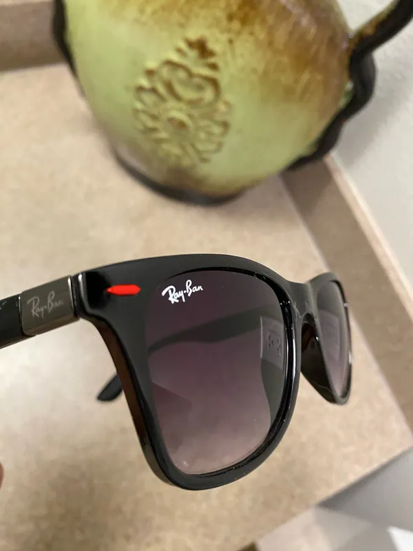 Ray-Ban Sunglasses - Image 4