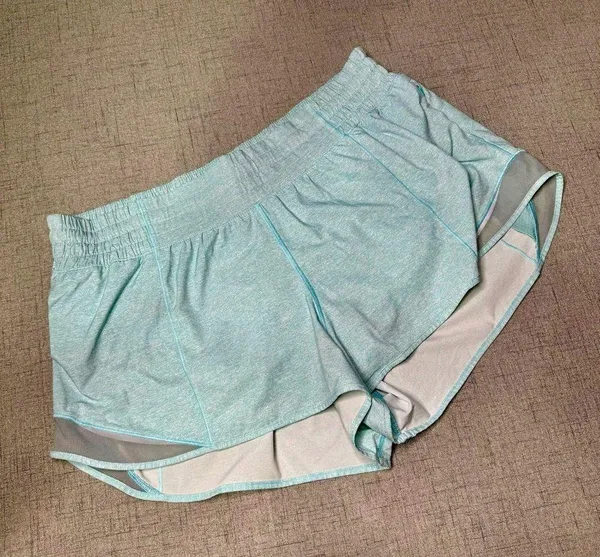 Lululemon Hotty Hot High Rise Athletic Shorts Heathered Icing Blue 12 - Image 5