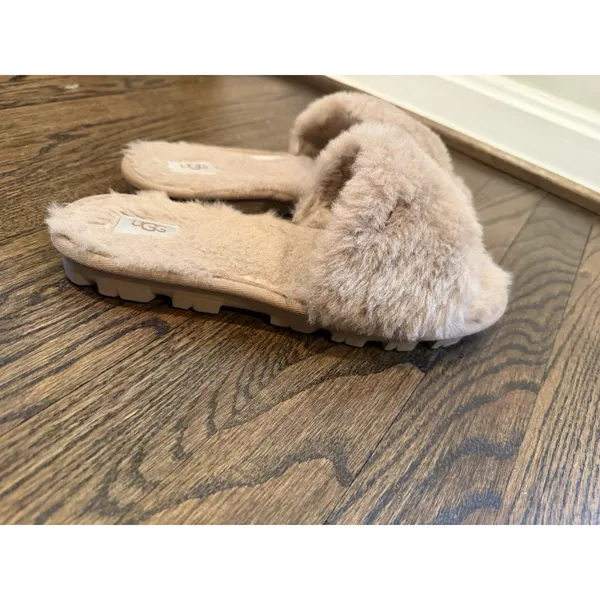 UGG® › Cozette Genuine Shearling Slipper Sz 9 $110 - Image 10