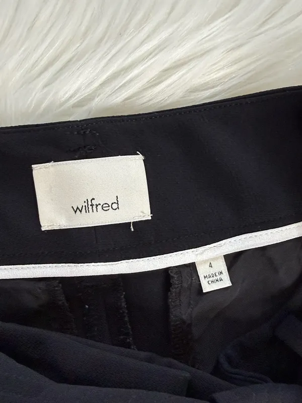 Wilfred Aritzia Black Jallade Belted White Striped Cropped Trousers - Image 4