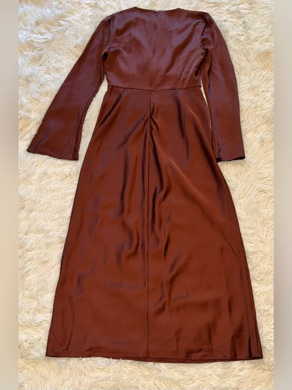 NEW Significant Other Molly Satin Cutout Long Sleeves Dress Sz 6 - Image 8