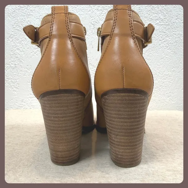 Coach Tan Leather Side Zip Block Heel Ankle‎ Booties Women's Size 7.5 - Image 6