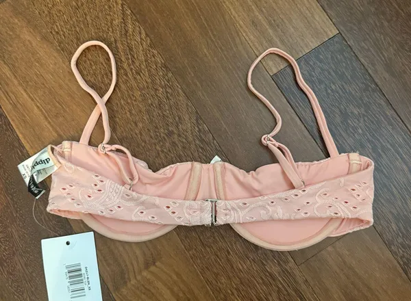 Dippin daisy’s bikini top - Image 4