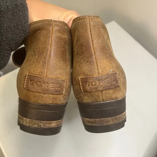 Sorel Lolla II Cut Out Bootie in Nuebuck Tan 9 - Image 9