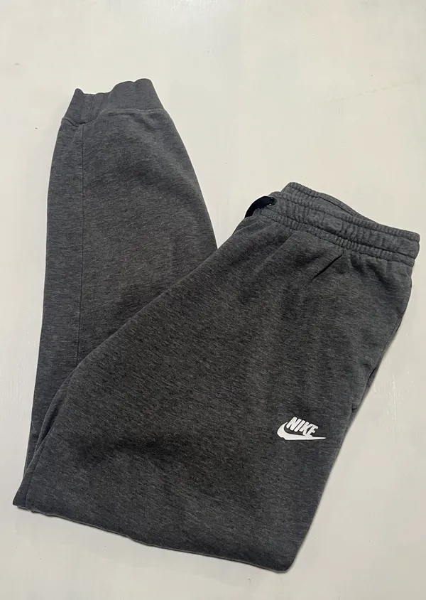 Nike sweatpants - Image 3