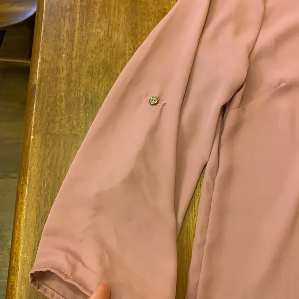 Rue 21 blouse large blush color long sleeve with button tabs v-neck zip … - Image 6
