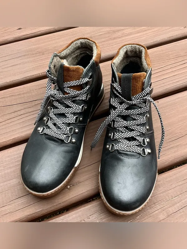 Women’s COUGAR - MADE IN ITALY- leather booties 🍃🍁🍂 - Image 2