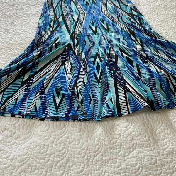 Perceptions Vibrant Blue Patterned Midi Dress Size Medium - Image 7