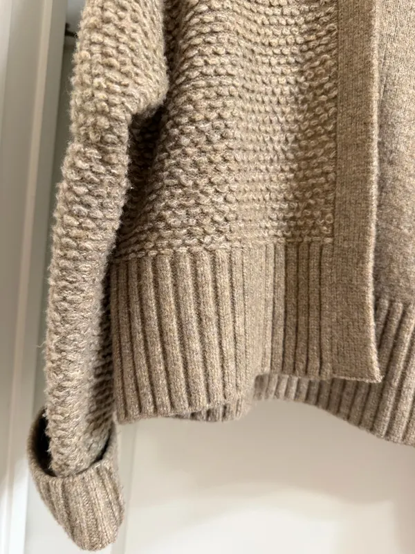Abercrombie tan cardigan - Image 5