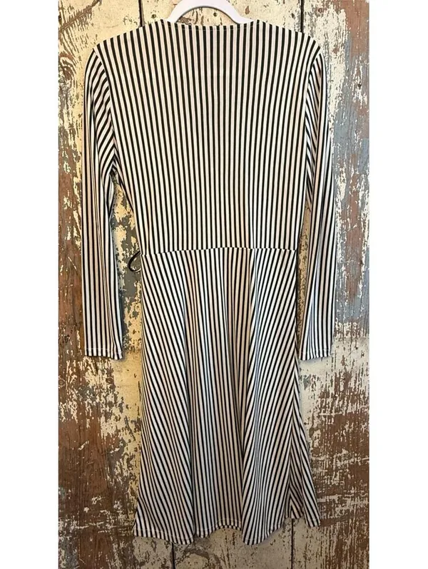 H&M Long Sleeve Striped Black White Women's Dress, size Medium - Image 4