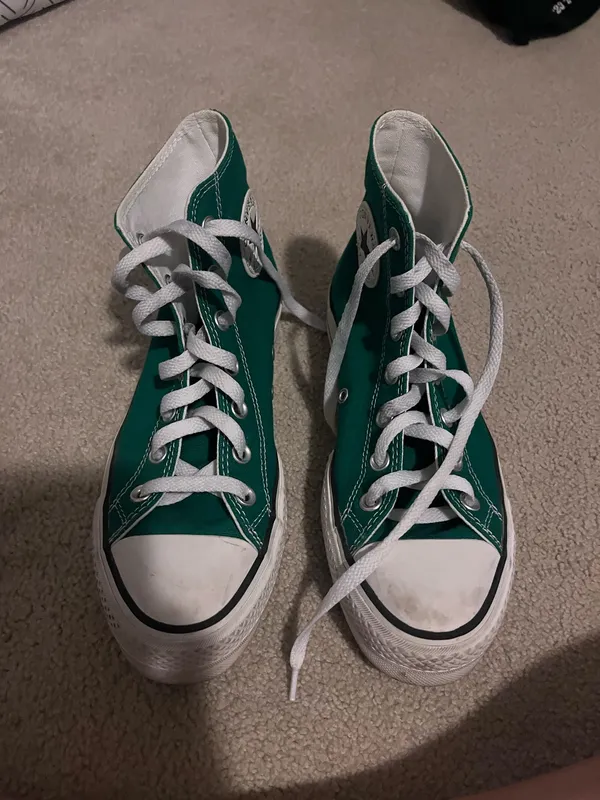 Kelly Green Platform Converse Chuck Taylor 8 - Image 2