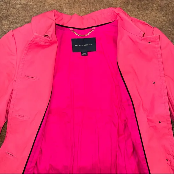 Banana Republic Pink Y2K Style Belted Trench Coat - Image 11
