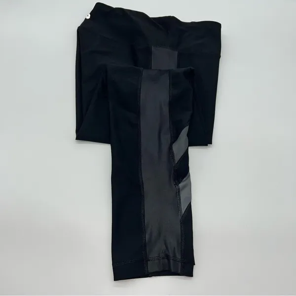90 Degree By Reflex Women’s Black w/3 Shades of Gray Accent Leggings-Size L - Image 6