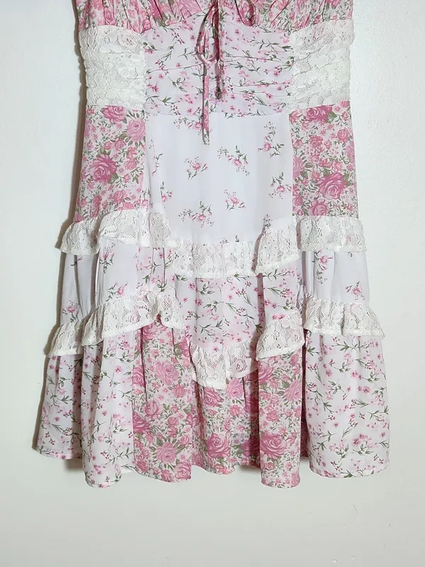 Altar'd State Pink and White Floral Boho Patchwork Mini Dress Size XS Flaw - Image 3