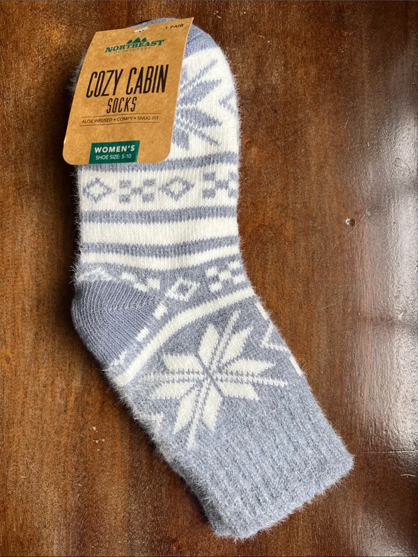 Socks All in Motion Heavyweight Fair Isles Crew + Northeast outfitter cozy cabin - Image 6