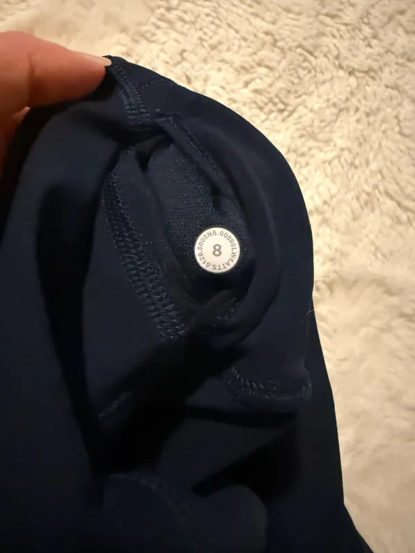 Lululemon Align Leggings - Image 4