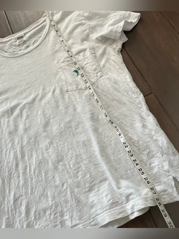 Victoria's Secret PINK White Dog Pocket T Shirt size L - Image 5