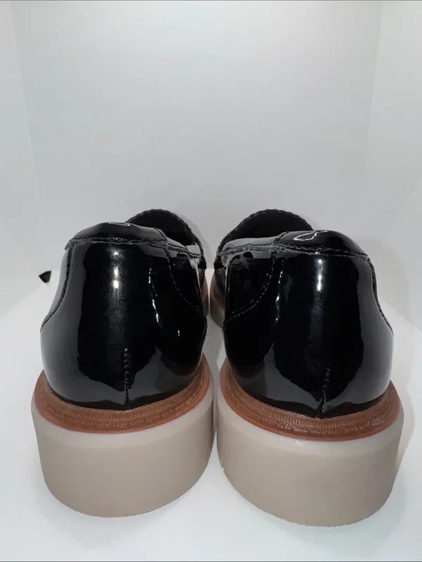 Clarks Westlynn Bella Black Patent Loafers Women's Size 8.5 - Image 8