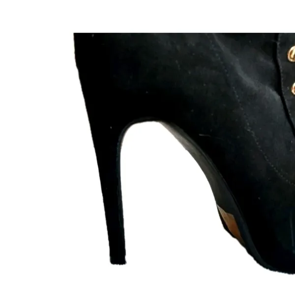 NWOB Wild Diva Black Vegan Suede Stiletto Boots with Gold Accents Size 8 - Image 10